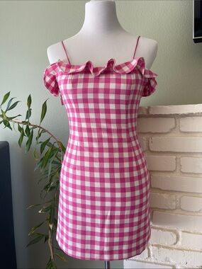 FINDERS KEEPERS THALIA PLAID COUNTRY GINGHAM RUFFLE MINI DRESS HOT PINK 
XS